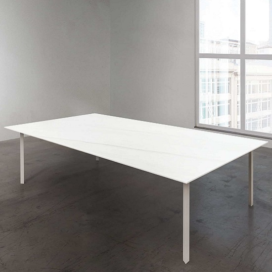 Laminam Bianco Lasa tabletop