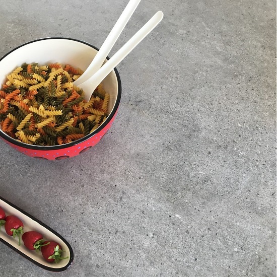Sapienstone Grey Earth worktops pasta bowl