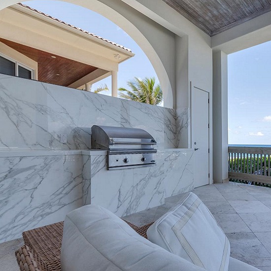 Neolith Calacatta polished outdoor