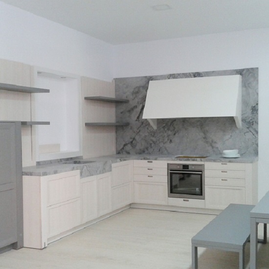 A contemporary kitchen with Portobello quartzite worktops