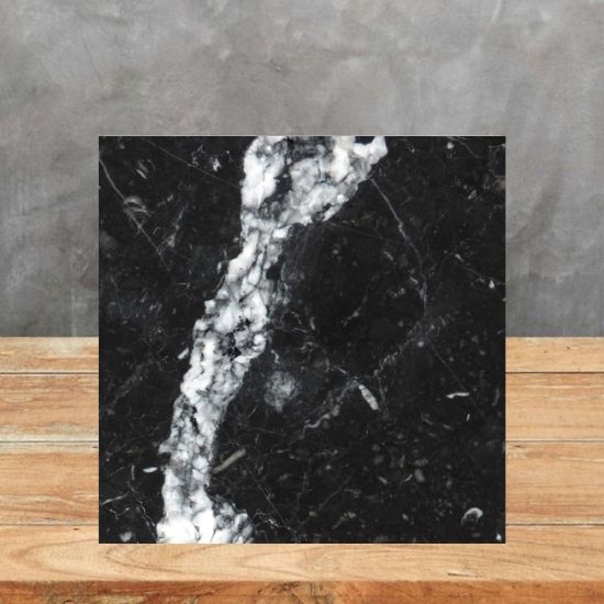 an image of a Nero Marquina marble sample