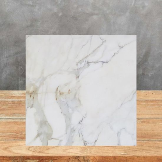 an image of a Calacatta Oro marble sample