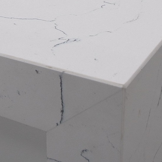 a photo of a Unistone Carrara Venatino worktop edge in 3 cm thick quartz