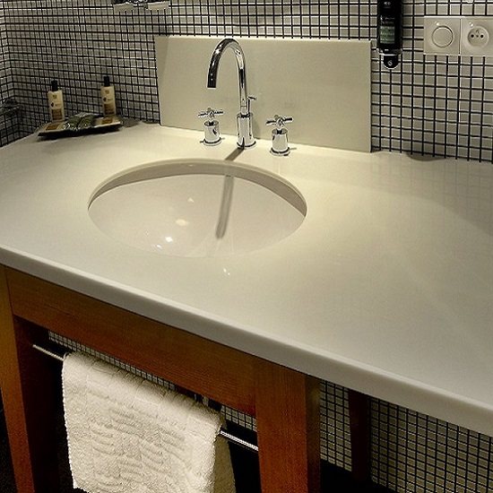 Technistone Crystal Polar White quartz bathroom worktops