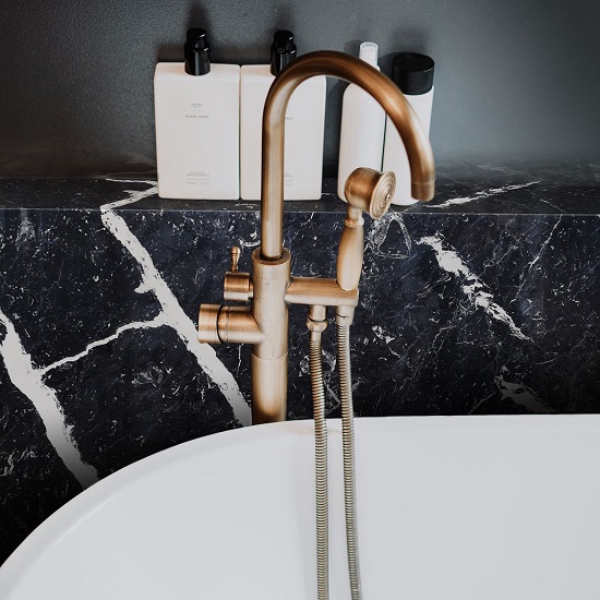 Canfranc Black marble bathroom bathtub