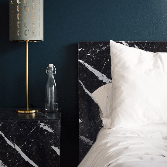 Canfranc Black marble bedroom wall and table