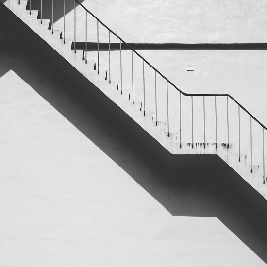 Ascale Urban White stairs