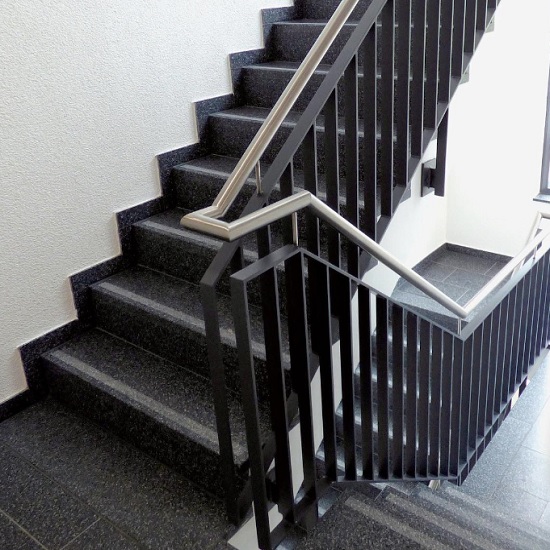 Terrazzo Nero Perla staircase