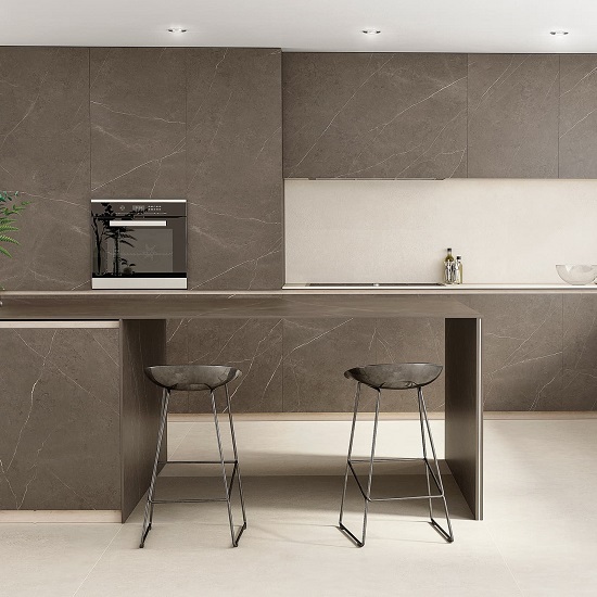 a grey kitchen with Xtone Liem Dark worktops