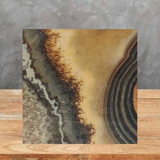 an image of a Black Onyx sample and a grey background