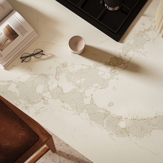a close-up of a Caesarstone Calacatta Nectar worktop