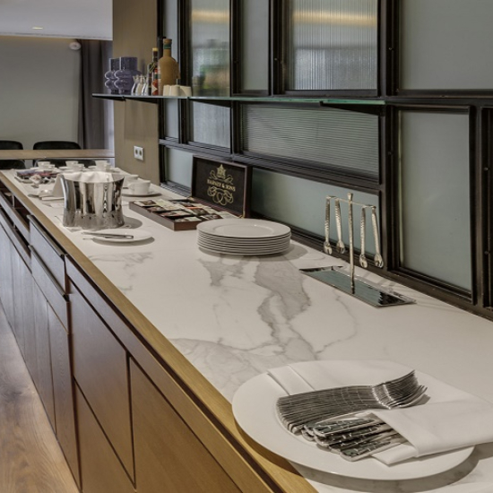 Neolith Estatuario island