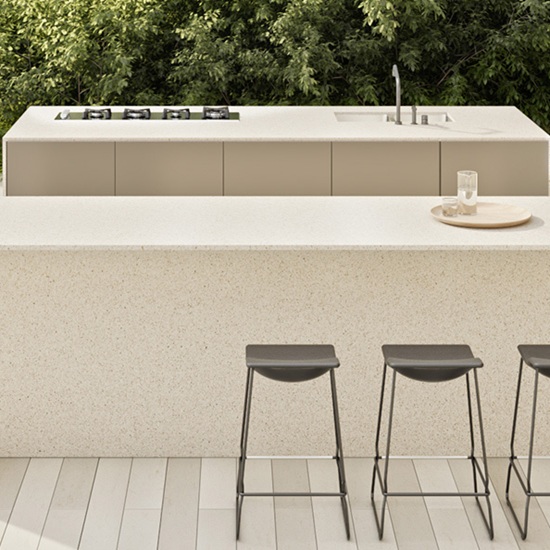 outdoor terrazzo worktop Compac Petra Lioz