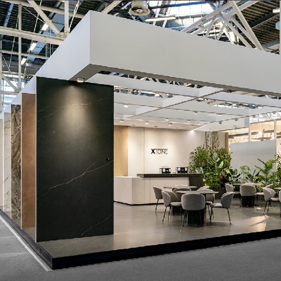 Xtone Calatorao wall display