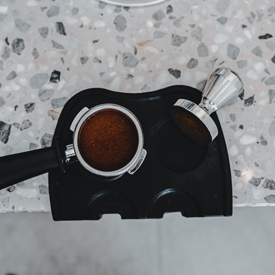 a light brown Terrazzo Farnese kitchen worktop