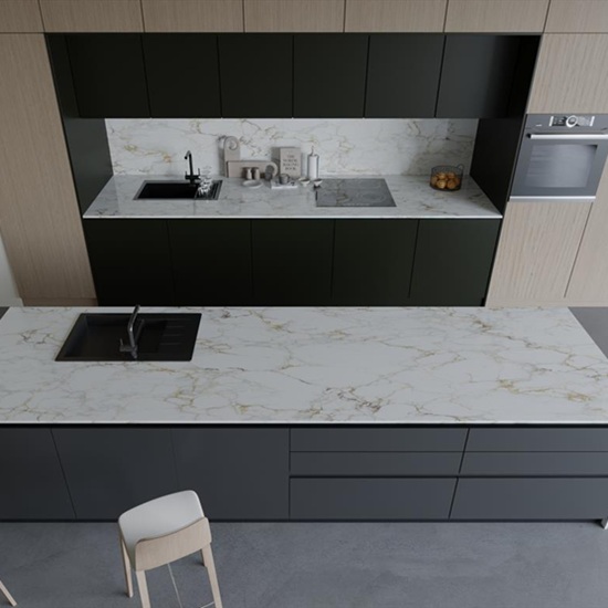 Calacatta Macchia Vecchia Jumbo kitchen countertops